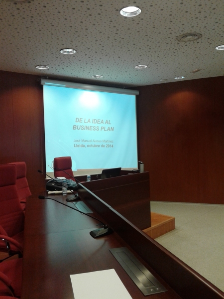 Presentación de la cápsula formativa Presentació de la ponència