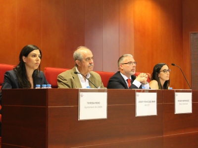 Foto del tribunal integrat per representants de les instituciones promotores del programa